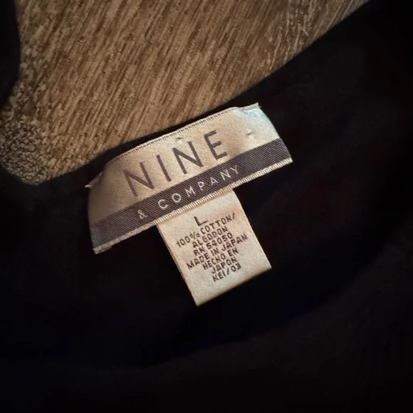 Nine & Co. 100% Cotton Black Sleeveless V-Neck Blouse Size Large - Picture 3 of 4